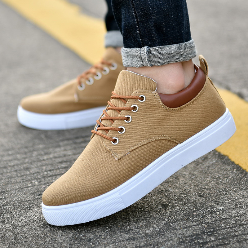 Menβs Brown Canvas Sneakers β Breathable Lace-Up Casual Shoes with Strong Leather Finish