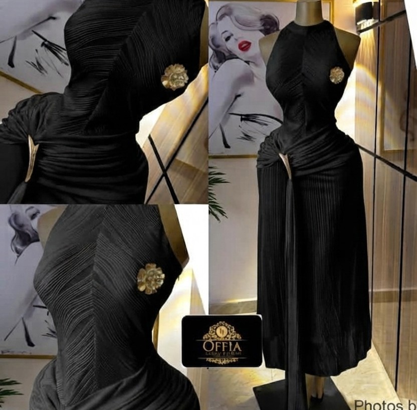 Elegance Pleated Halter Neck Party Dress with Brooch & Draped Waist - Image 3